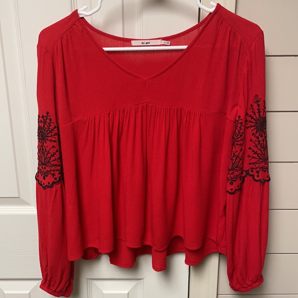 XS - Red - Black Floral Embroidery - Crop Top Shirt - Francesca’s - Long Sleeve